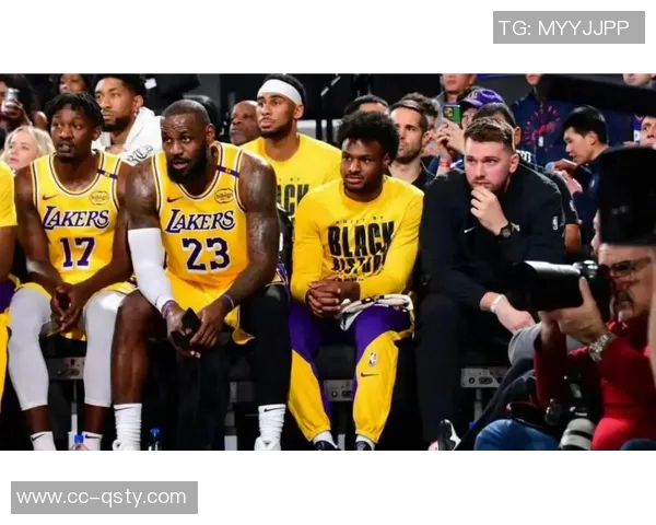 湖人队对詹姆斯伤情表示轻微担忧计划逐步恢复状态